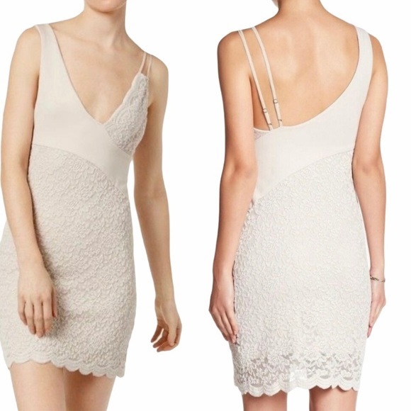 Free People Dresses & Skirts - NWT!! Free People beautiful dress! Perfect for Graduation!